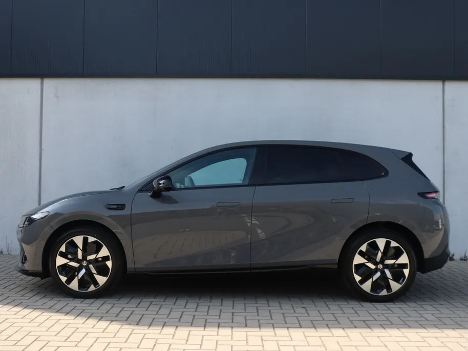 Leapmotor B05 ProMax Design 67.1 kWh Nu te bestellen bij Zeeuw Automotive