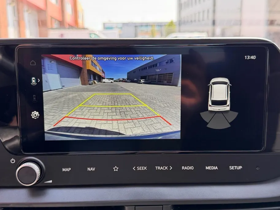 Hyundai Bayon 1.0 T-GDI Comfort | Navigatie | Achteruitrijcamera | Parkeersensoren achter | Airco | Cruise Control | DEALER AUTO
