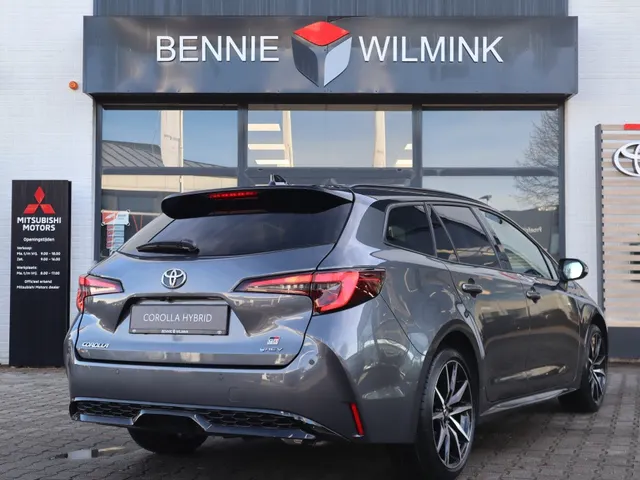 Toyota Corolla Touring Sports Hybrid 140 GR Sport