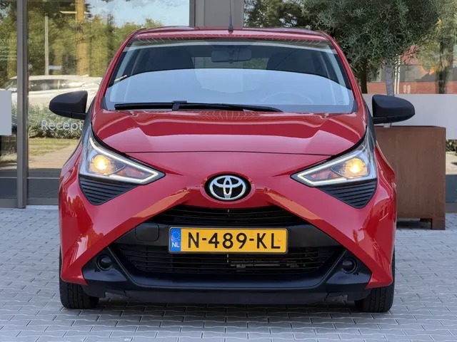Toyota Aygo 1.0 VVT-i x-fun
