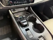 Nissan X-Trail 1.5 e-Power Tekna | Navigatie | Schuif-/ Kanteldak | Stoelverwarming voor & achter | 360 camera | Apple Carplay/ Android Auto | Geheugenfunctie voorstoelen | Elektrische Kofferbak |