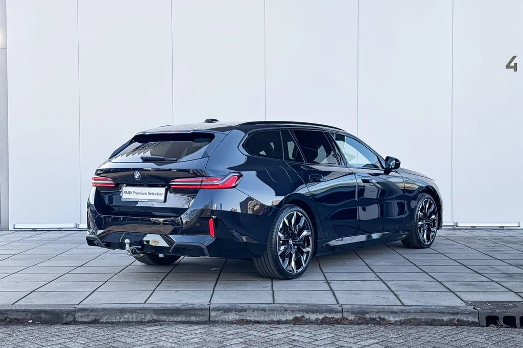 BMW 5 Serie Touring 530e xDrive