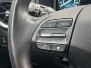 Hyundai Kona Automaat Comfort+ / Navigatie via Carplay / Stoel en stuurverwarming! /