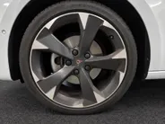 CUPRA Leon 1.5 eTSI 150pk DSG Business Edition · Camera · Apple/Android Car Play · Stoel-& Stuurverwarming · Navigatie · 18'' Inch · Garantie t/m 30-11-2027 of 100.000km