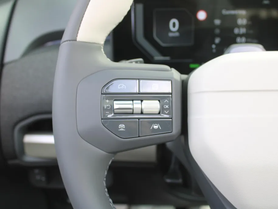 Kia EV3 GT-PlusLine 81.4 kWh | Stuur-/stoelverwarming + ventilatie | Camera rondom | Schuifdak | Leer | HUD | Elek. stoelverstelling + achterklep |