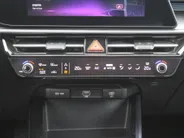 Kia Niro 1.6 GDi Hybrid DynamicPlusLine | Schuif-/kanteldak | Stuur-/stoelverwarming | Cruise adapt. | Camera | HUD | LED | Clima | 16' LM | Navi |