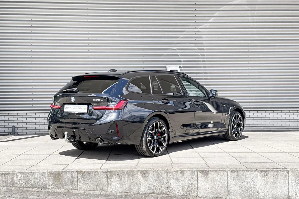 BMW 3 Serie Touring 330e