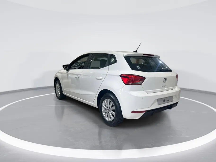 SEAT Ibiza 1.0 EcoTSI Style APPLE CARPLAY Lichtmetalen velgen | Parkeersensoren | 2500 herwaardering!!