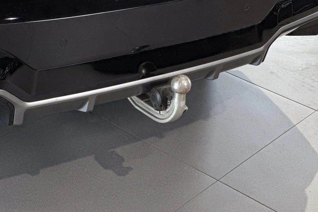 BMW iX3 High Executive 80 kWh