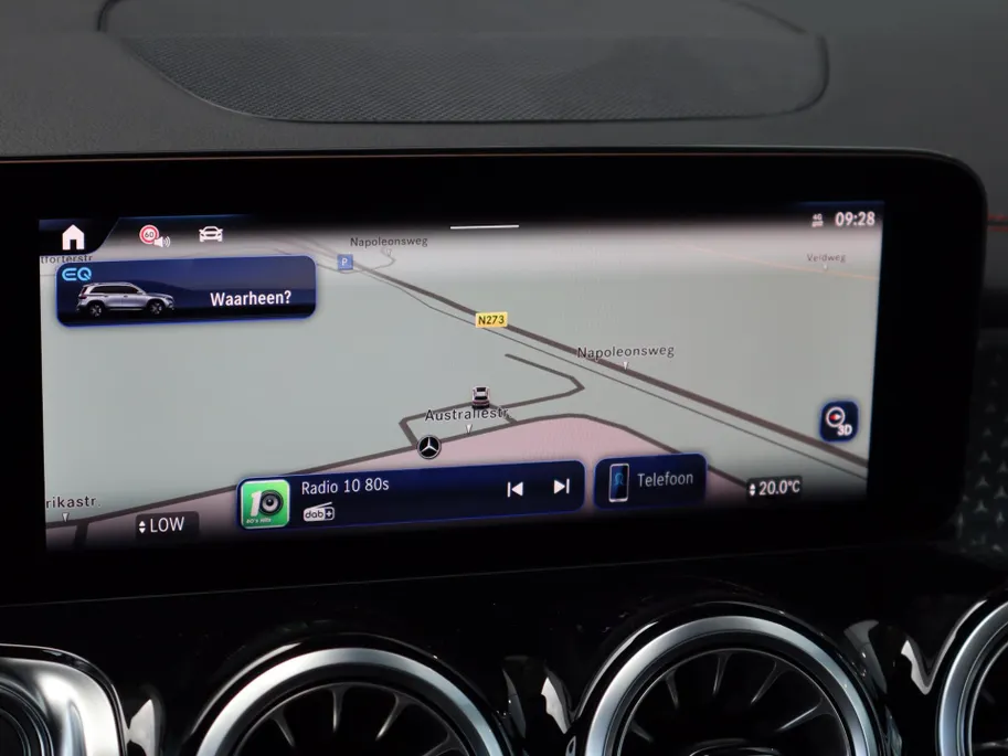 Mercedes-Benz EQB 250+ Business Solution AMG 7p. 71 kWh l Keyless l Achteruitrij camera l Stoelverwarming l Memory
