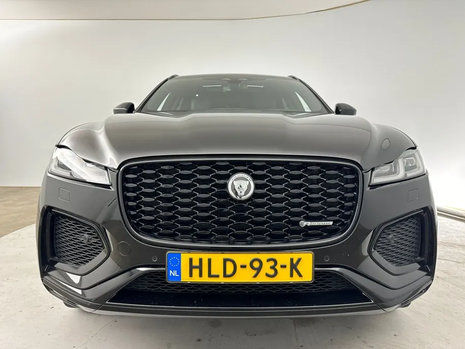 Jaguar F-PACE 2.0 P400e R-Dynamic HSE Black Pack | Panoramadak | Massagestoelen + Ventilatie | Head-Up Display