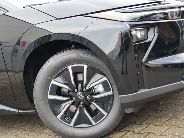 Toyota bZ4X Dynamic 73 kWh VERKOCHT