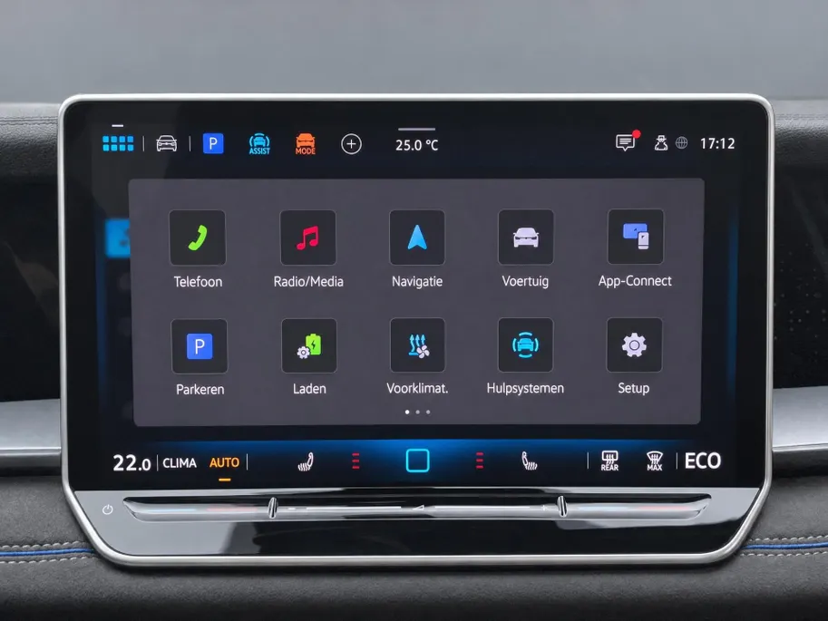 Volkswagen Tayron 1.5 eHybrid 272pk DSG R-Line Edition · Panoramadak · Inklap. Trekhaak · 360 Camera · Matrix LED · Dodehoeksensor · Stuur- & Stoelverwarming · Garantie t/m 16-02-2030 of 100.000km