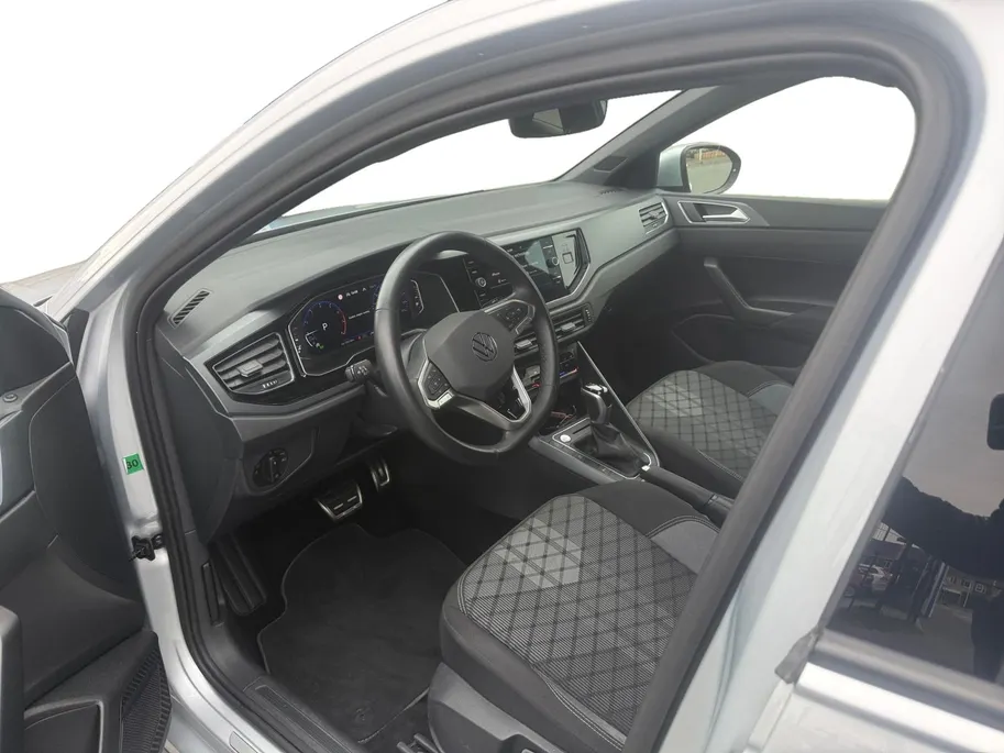 Volkswagen Taigo 1.0 TSI R-Line | Automaat | Camera | Climate Control | Apple Carplay/Android Auto | Keyless | Sportstoelen | R-Pakket