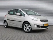 Kia Venga 1.4 CVVT X-ecutive | Trekhaak | 16' LM | Clima | Cruise | Navi | Parkeersensor achter |