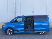 Ford Tourneo Custom E-Custom 65kW 218pk Sport 8- 340 L1H1 Sport ELEKTRISCH-Personenvervoer 8 zitplaatsen-Panoramadak-Sportuitvoering