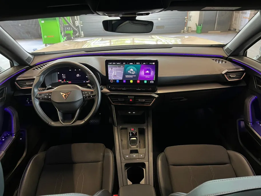 CUPRA Formentor 1.4 e-Hybrid Business | 18' LM | Climate Control | Adaptive Cruise Control | Draadloze telefoonlader | Navigatie