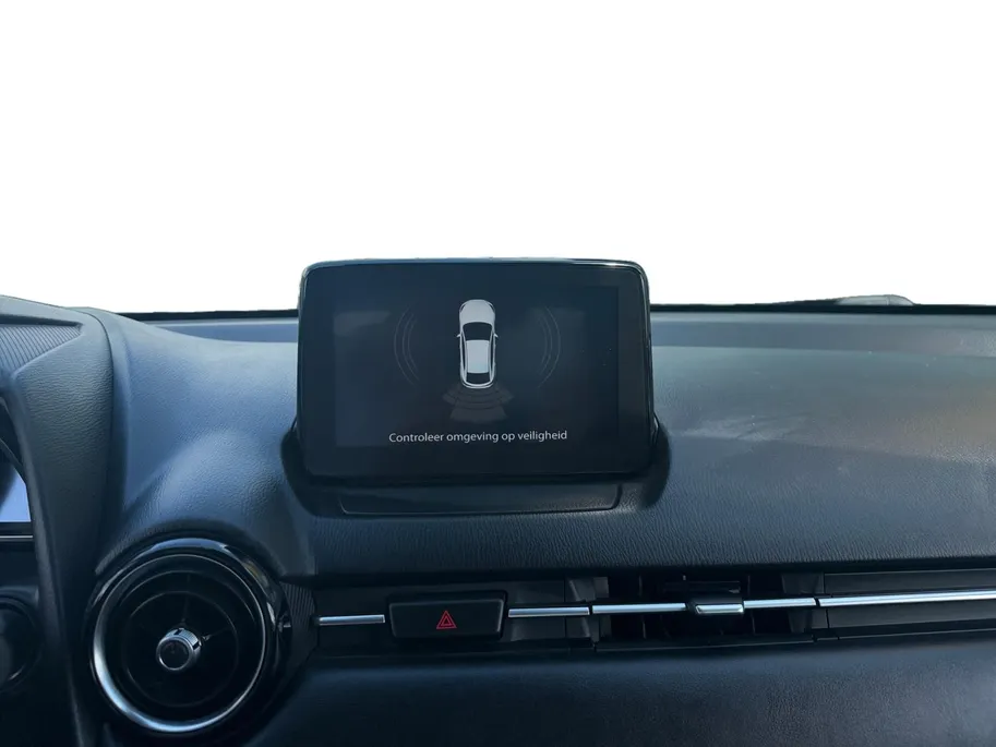 Mazda 2 1.5 Skyactiv-G GT-M | Cruise & Climate Control | All Season Banden | Bluetooth | Navigatie | Stoelverwarming | Parkeersensoren | LMV | 12 Maanden BOVAG Garantie