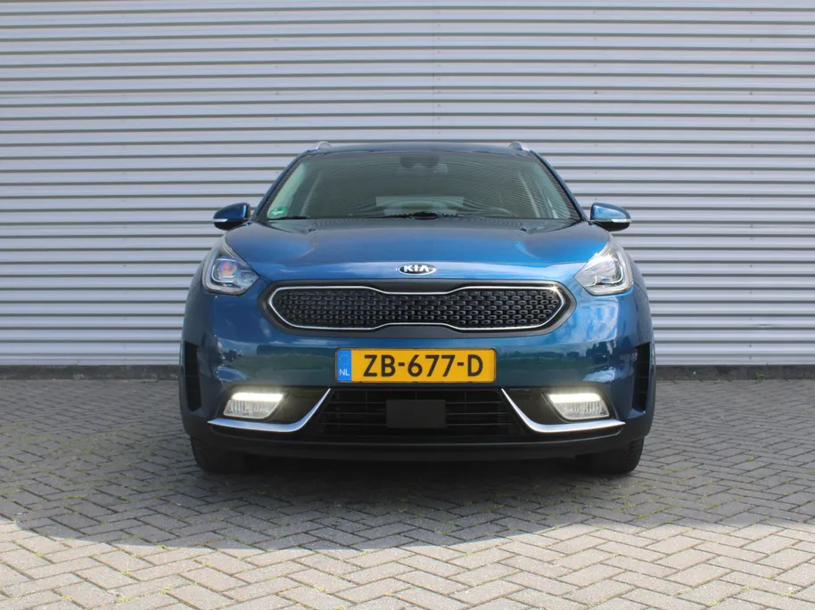Kia Niro 1.6 GDi Hybrid ExecutiveLine | Trekhaak | Stuur-/stoelverwarming + ventilatie | Camera | Cruise adapt. | 18' LM | Leer | JBL audio |