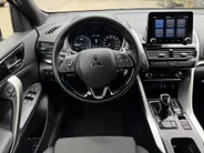 Mitsubishi Eclipse Cross 2.4 PHEV Intense+ | Stoel- en stuurverwarming | Elektrisch verstelbare stoelen | Trekhaak | Achteruitrijcamera | Parkeersensoren voor- en achter | Navi | Climate Control