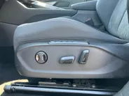 CUPRA Terramar 1.5TSIe-Hybrid 200kW/272PK VZ Performance · Panoramadak · Trekhaak · 360°Camera + Parkeersensoren · Garantie t/m 28-04-2030 of 100000km.