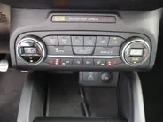 Ford Focus Wagon 1.0 EcoBoost Hybrid ST Line Style 125pk | Parkeerhulp | Winterpack| Familypack | Design Pack | NL Auto |