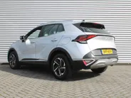 Kia Sportage 1.6 T-GDi Hybrid DynamicLine | Camera | Cruise adapt. | Navi | 17' LM | Clima v+a | LED | Apple Carplay/Android Auto |