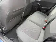 Ford Fiesta 1.0 EcoBoost Titanium | Stoel/Stuur en voorruit verwarming | Navigatie | Apple Carplay | Android Auto | Achteruitrijcamera | All Season Banden |