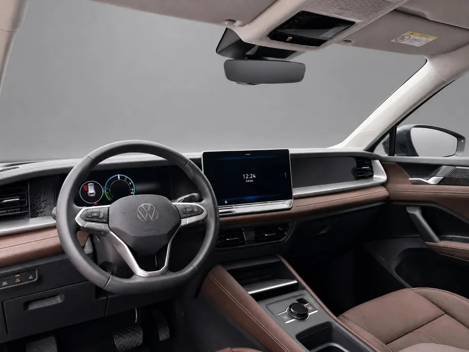 Volkswagen Tayron Life Edition 1.5 eHybrid 204 PK 6 versn. DSG · Comfort Pakket · Trekhaak inklapbaar, met elektrische ontgrendeling, incl. aanhangermanoeuvreerhulp Trailer Assist ·