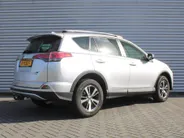 Toyota RAV4 2.0 VVT-i AWD Dynamic | 17' LM | Airco | Navi | Camera | Trekhaak | Automaat |
