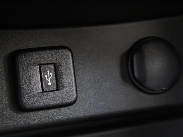 Suzuki Vitara 1.4 Boosterjet Style Smart Hybrid Automaat |  Navi | Adap. Cruise | Camera | Schuifdak | Trekhaak