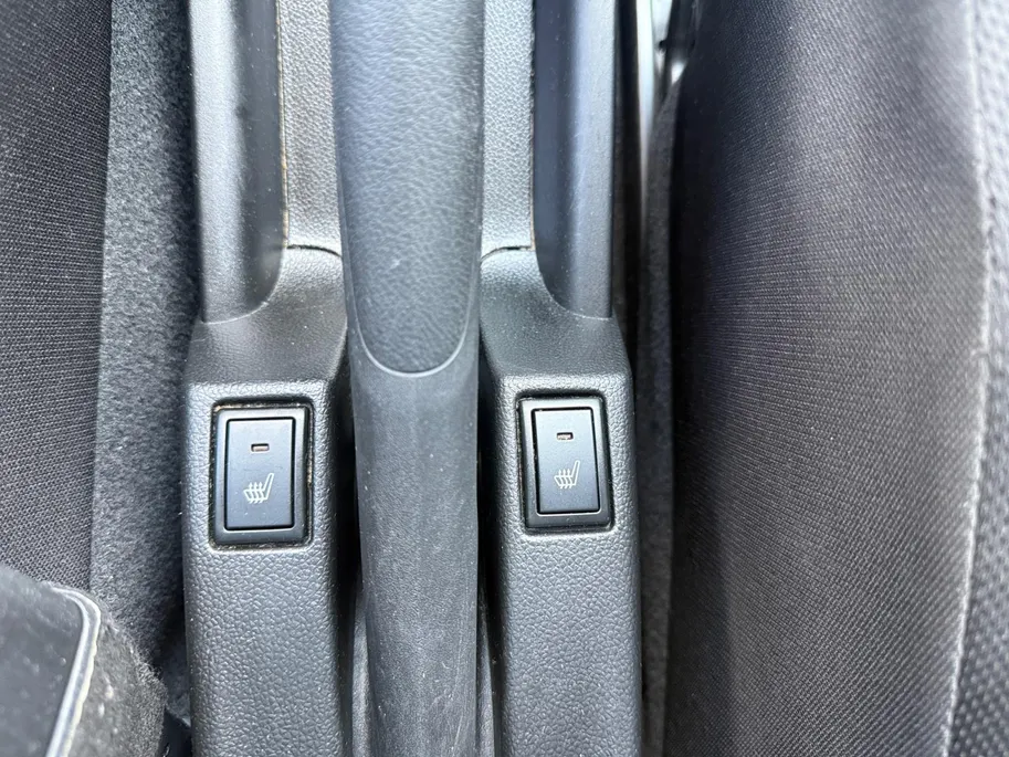 Suzuki Swift 1.2 Stijl Smart Hybrid | LM velgen zwart | Two-tone lak | Bluetooth | Cruise control