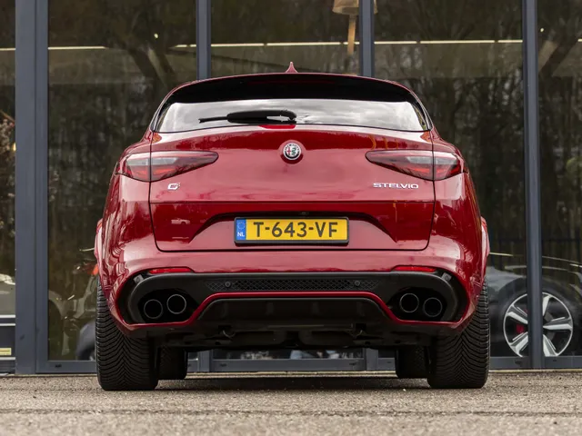 Alfa Romeo Stelvio 2.9 V6 AWD Quadrifoglio