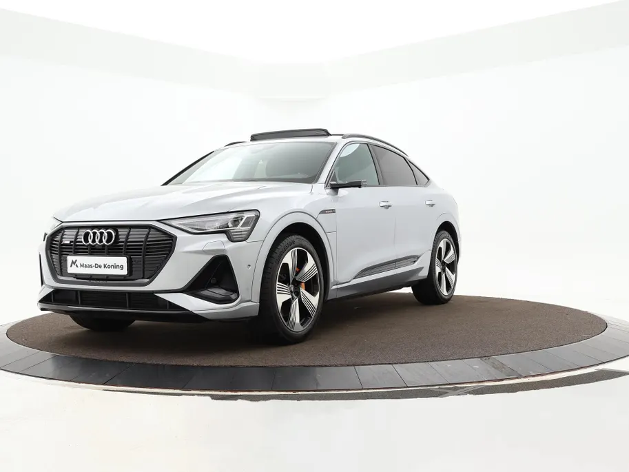 Audi e-tron Sportback 50 Quattro 313pk S Edition 71 kWh · Panoramadak · 360 Camera · Luchtvering · Virtual Mirrors · Elek. Stoelen · Keyless ·