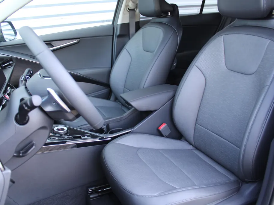 Kia Niro 1.6 GDi Hybrid ExecutiveLine | Automaat | Nieuw | Direct leverbaar | Tot € 3.000 inruilvoordeel bij aanschaf |