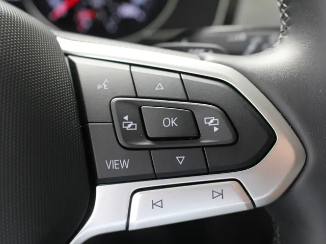 Volkswagen Passat Variant 1.5 TSI Business Navigatie | IQ-Light | 360 Camera | Lichtmetalen Velgen