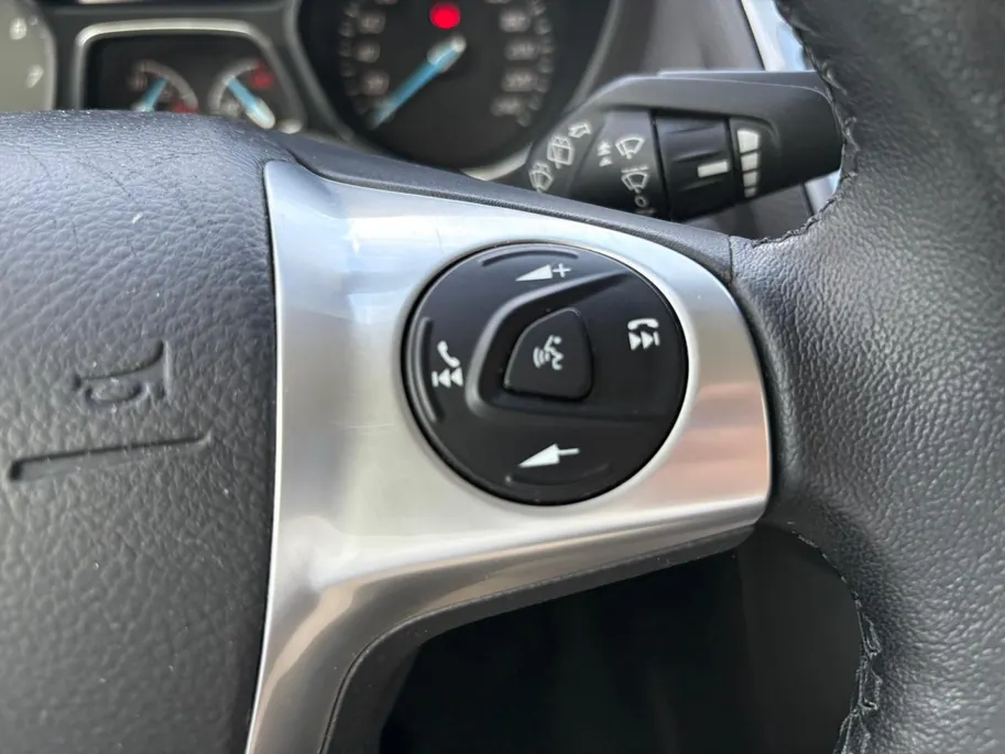 Ford Focus 1.0 EcoBoost Edition Plus |62224 KMST !|Navigatie| Verwarmde voorruit| 12 maanden apk| 12 maanden Bovag garantie|