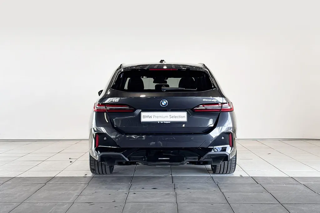 BMW i5 Touring eDrive40 Innovation Pack M Sportpakket Pro