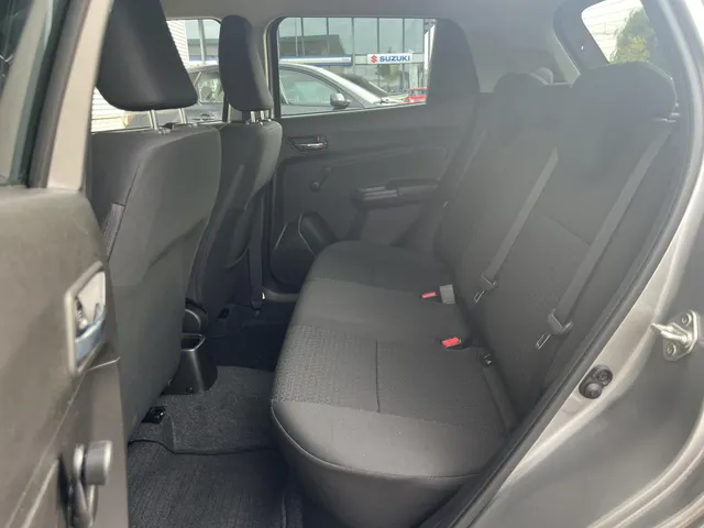 Suzuki Swift 1.2 Select Smart Hybrid | Armsteun | Apple Carplay & Android Auto | 16' LM Velgen | Airco | Dealer onderhouden