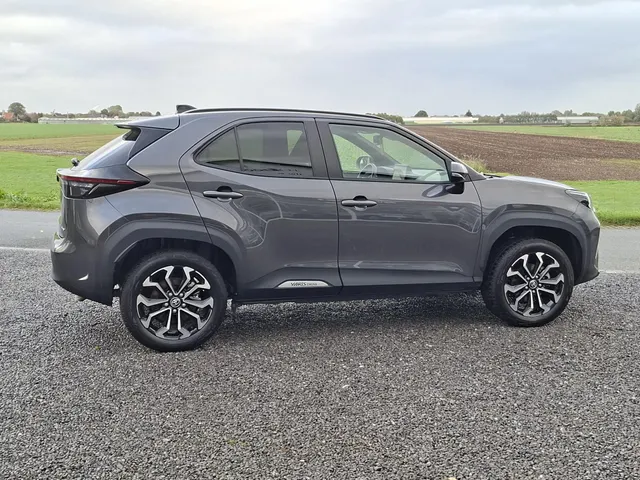 Toyota Yaris Cross 1.5 Hybrid 130 Dynamic PDC V+A | NAVI | rijklaarprijs !!