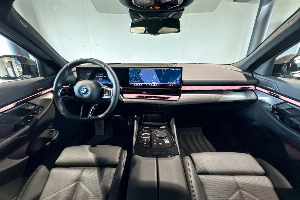 BMW i5 Touring eDrive40 84 kWh