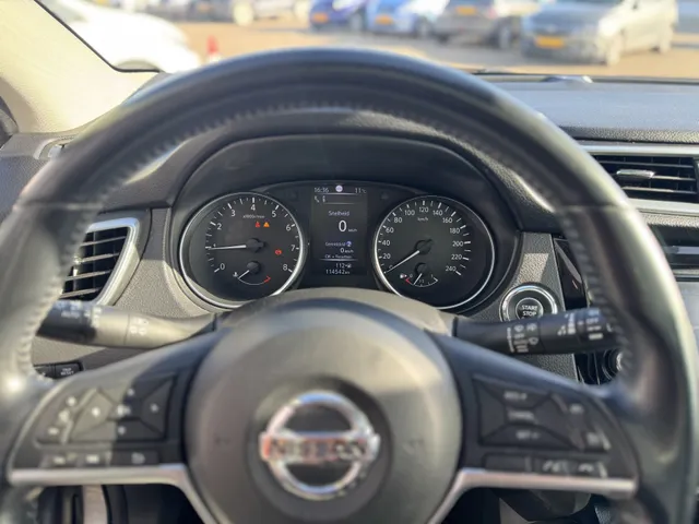 Nissan QASHQAI 1.6 Tekna Design