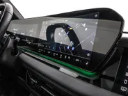 Audi Q6 e-tron S edition performance 100 kWh 306pk · SOH 97,9% · Panoramadak · 360 Camera · Inklap. Trekhaak · Luchtvering · B&O Sound · Head-Up Display · Garantie t/m 15-03-2031 of 100.000km