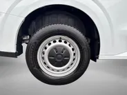 Volkswagen Bedrijfswagens Transporter 2.0TDi 110pk Bestelwagen L2 · Apple Carplay / Android Auto · Schuifdeur links en rechts · Trekhaak · Bijrijdersbank ·
