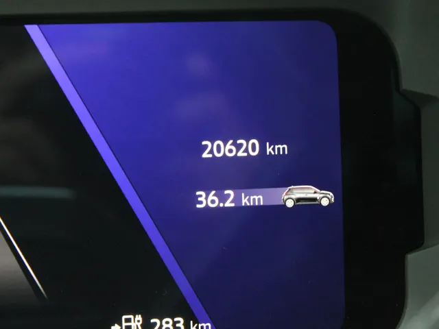 Renault 5 comfort range Iconic Black Cinq - 52 kWh | Speciale Editie | Lederen bekleding | Harman Kardon | DEMO VRAAG NAAR DE BESCHIKBAARHEID