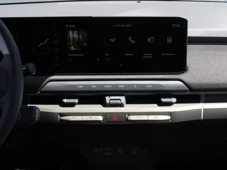 Kia EV3 GT-Line Business Edition 81.4 kWh | Nieuw | Direct leverbaar | Actieradius tot 563 km (WLTP) | 18% bijtelling | Gratis metallic lak t.w.v. € 795! |