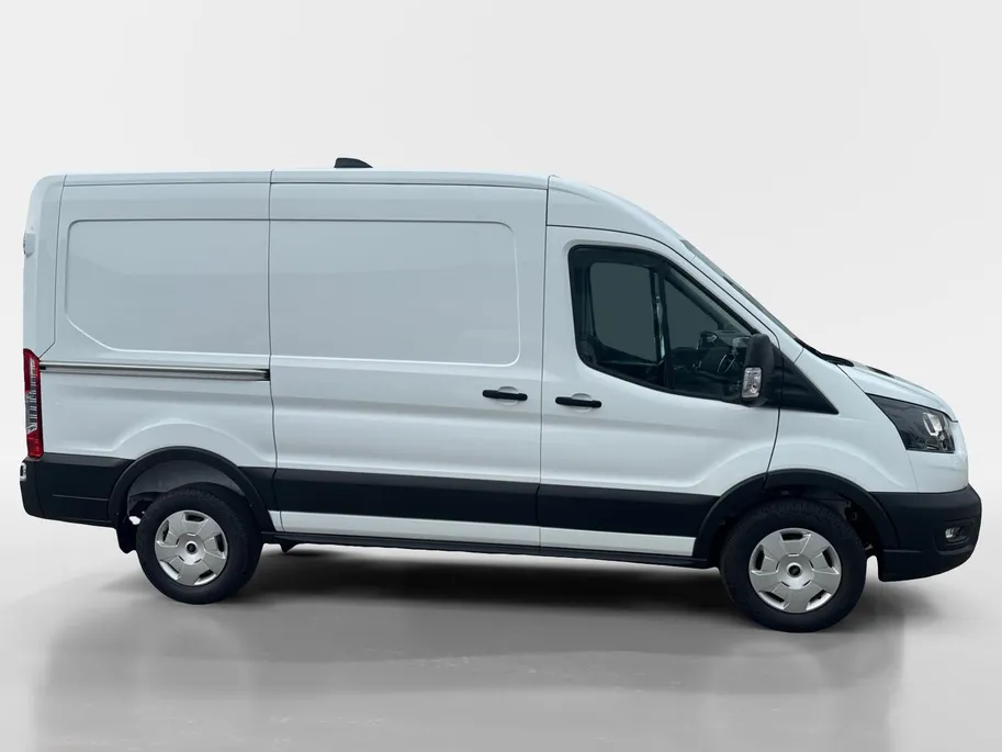Ford Transit 350 2.0 TDCI L2H2 Trend 130 pk FWD | BPM-VRIJ | Achteruitrijcamera | Trekhaak | Verwarmde bestuurdersstoel en bijrijdersbank | Cruise Control