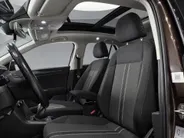 Volkswagen T-Roc 1.0 TSI 115pk Style · Panoramadak · Camera · Stoelverwarming · P-Sensoren · Apple/Android Car Play · Navigatie · 17'' Inch ·