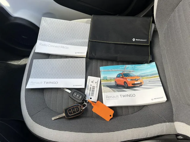 Renault Twingo 1.0 SCe Life | Achterwielaandrijving | Airconditioning  | Elektrische Ramen