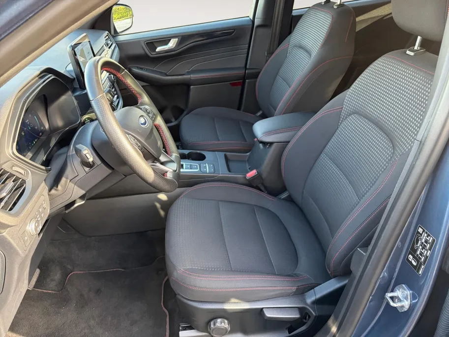 Ford Kuga 2.5 PHEV ST-Line 225PK | Adaptieve Cruise Control | BLIS | Trekhaak | Apple/Android Carplay | Keyless Entry | Climate Control |